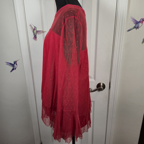 Lane Bryant Red Swiss Dot Mesh Bell Sleeve Tunic – Romantic Plus Size 18/20 - Picture 5 of 9